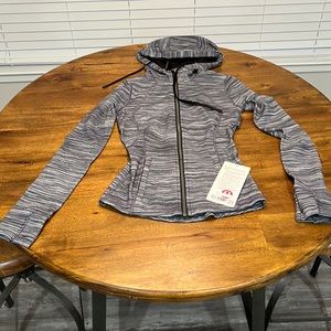 Women’s Lululemon Define Hooded Jacket size 2